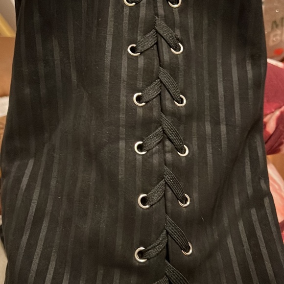 Windsor black and light / grey/ light black stripe skirt - Picture 11 of 12